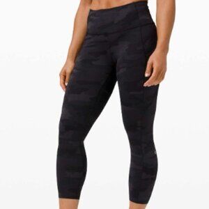 Lululemon Fast and Free High-Rise Crop 23", Size